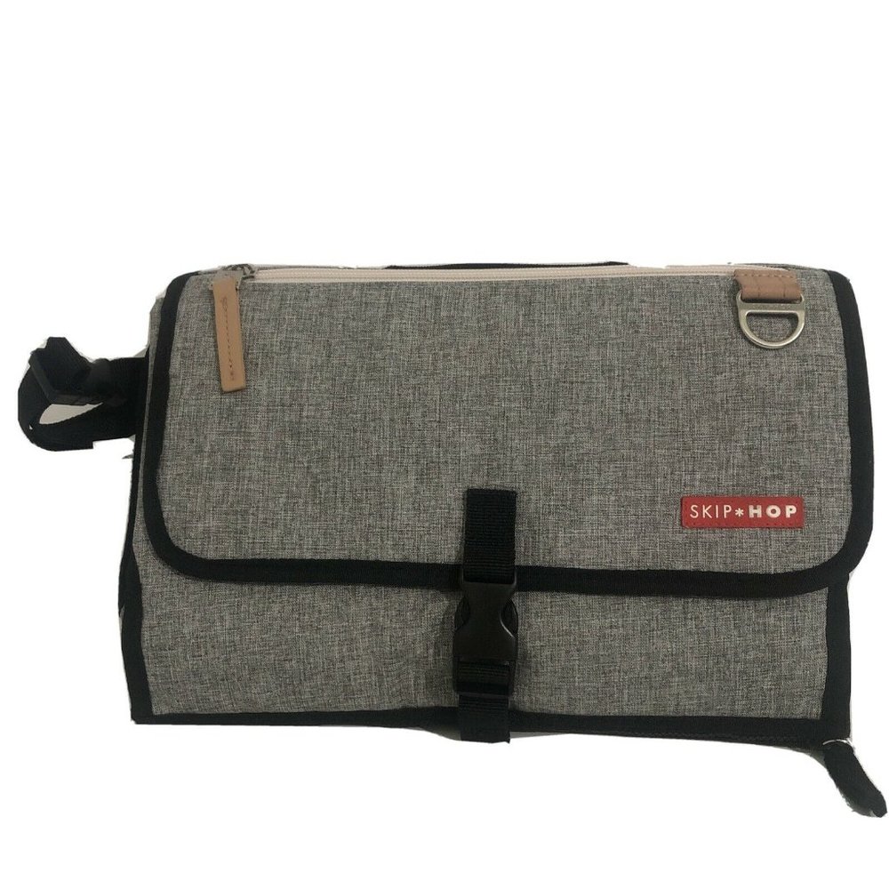 Skip Hop Pronto Portable Baby Changing Station